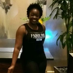 Meet your Posher, Leslie